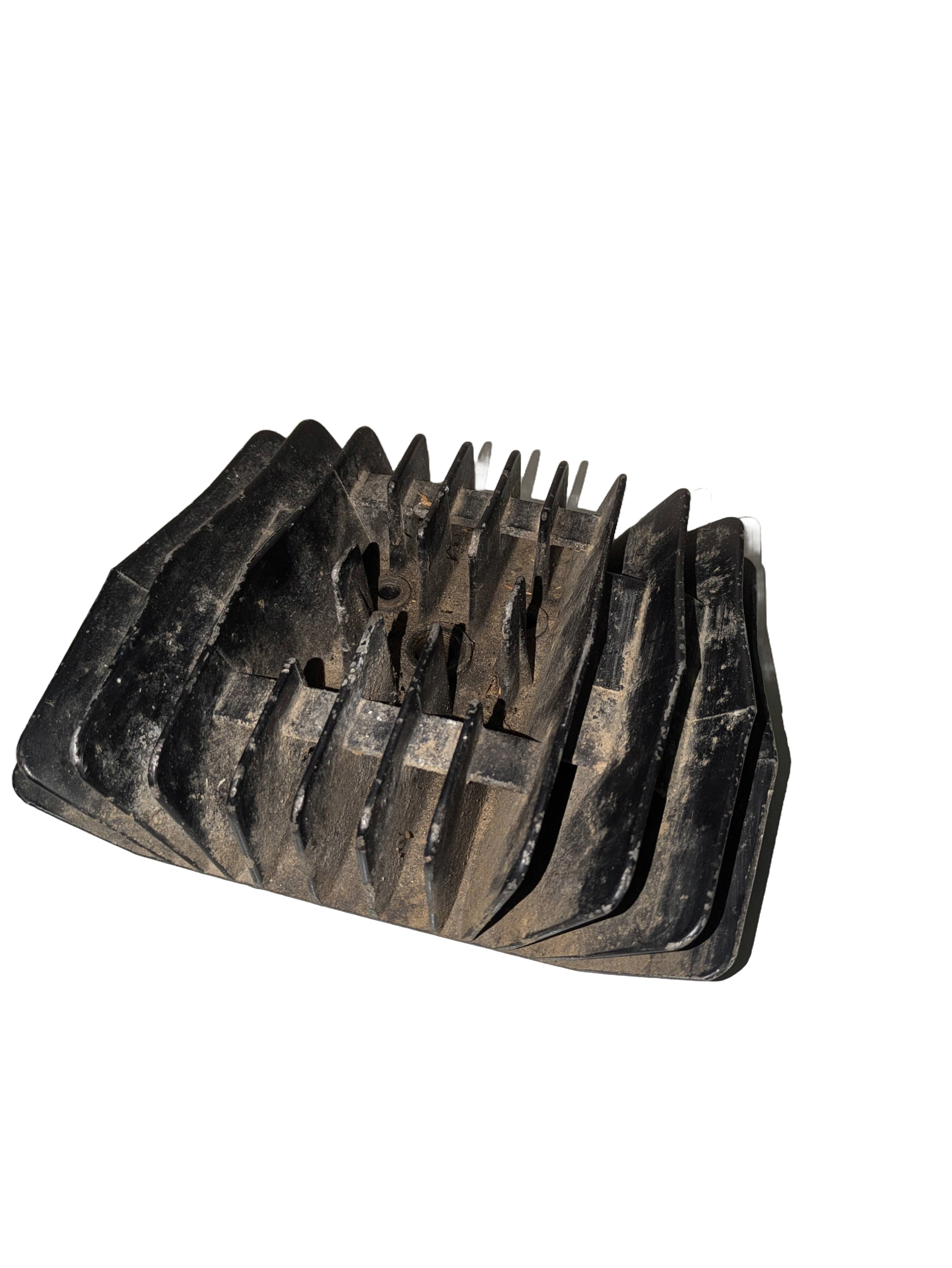 Sylinterikansi - Helkama Ässä