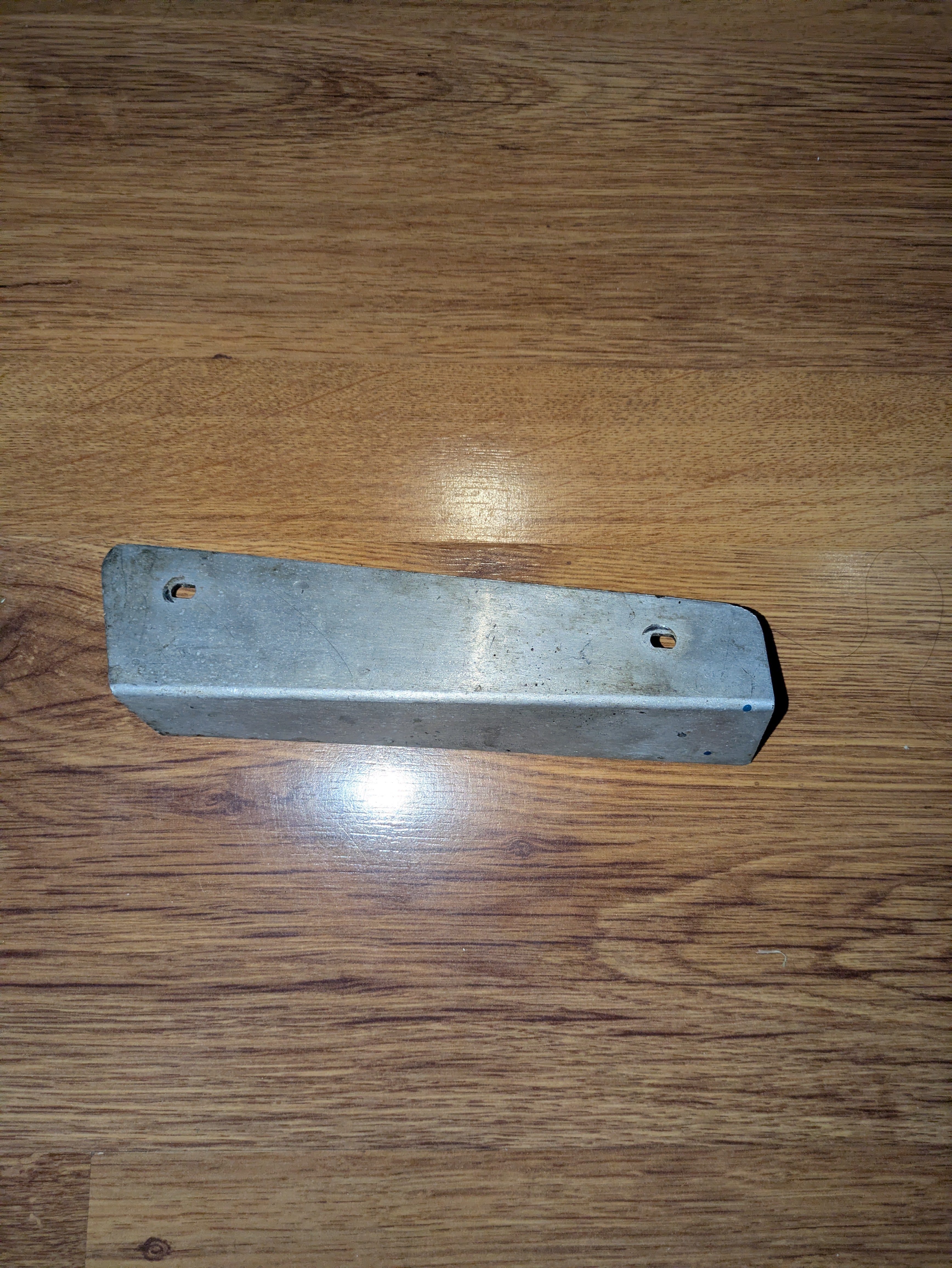 Ketjusuoja - Helkama ässä