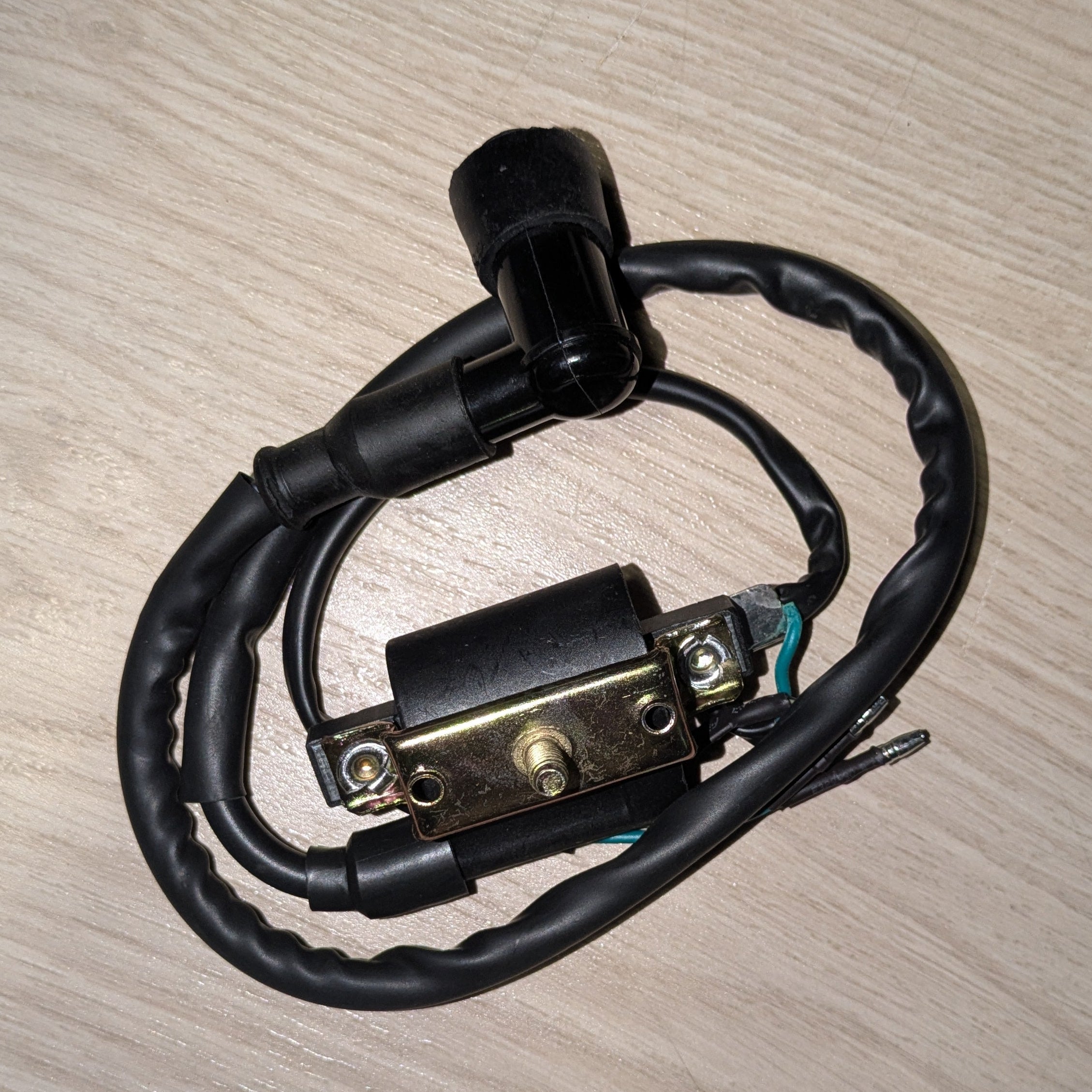 Sytytyspuola 2-johtoinen kiinnikkeellä