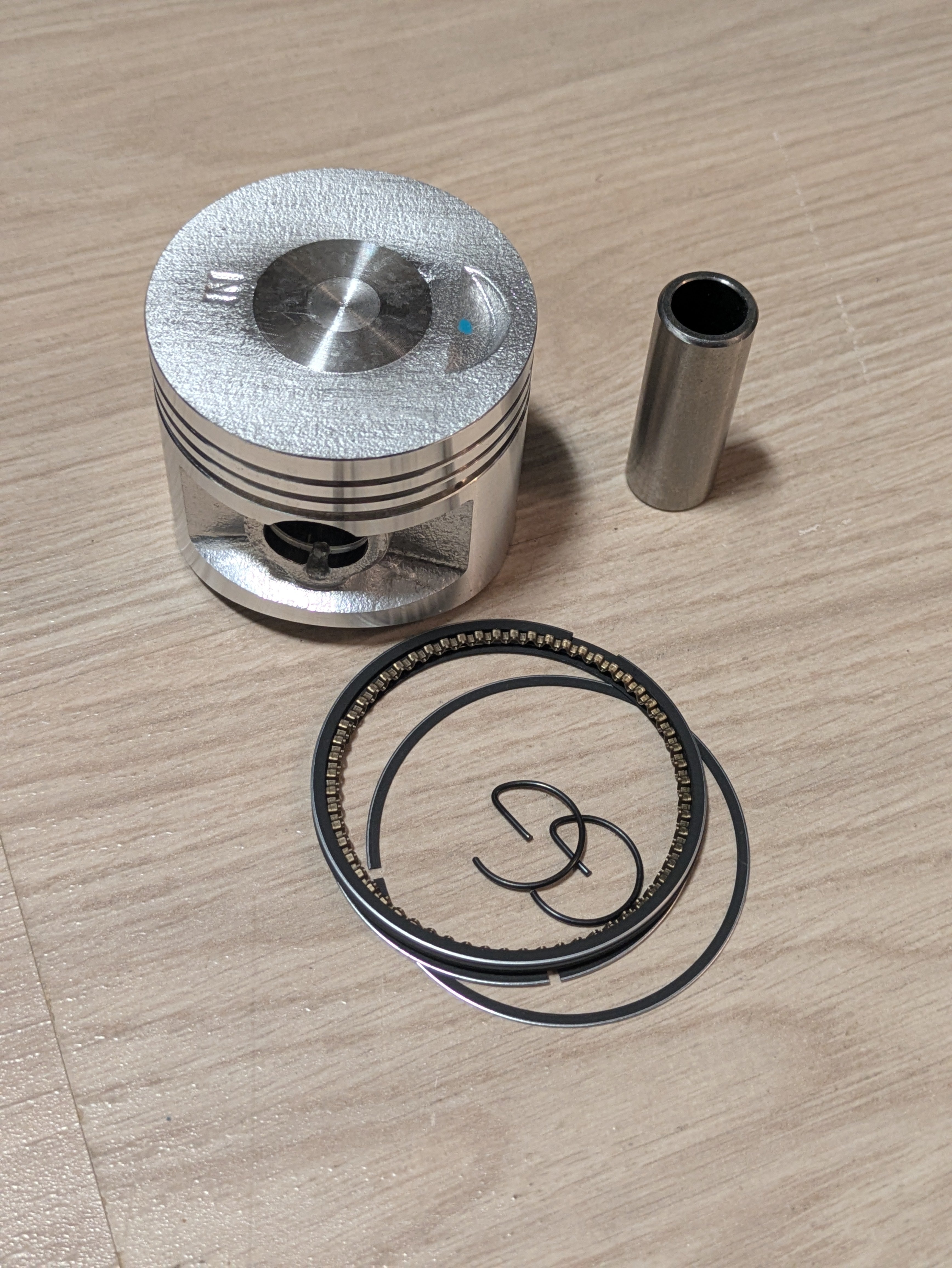 Mäntäsarja - Lifan 140cc