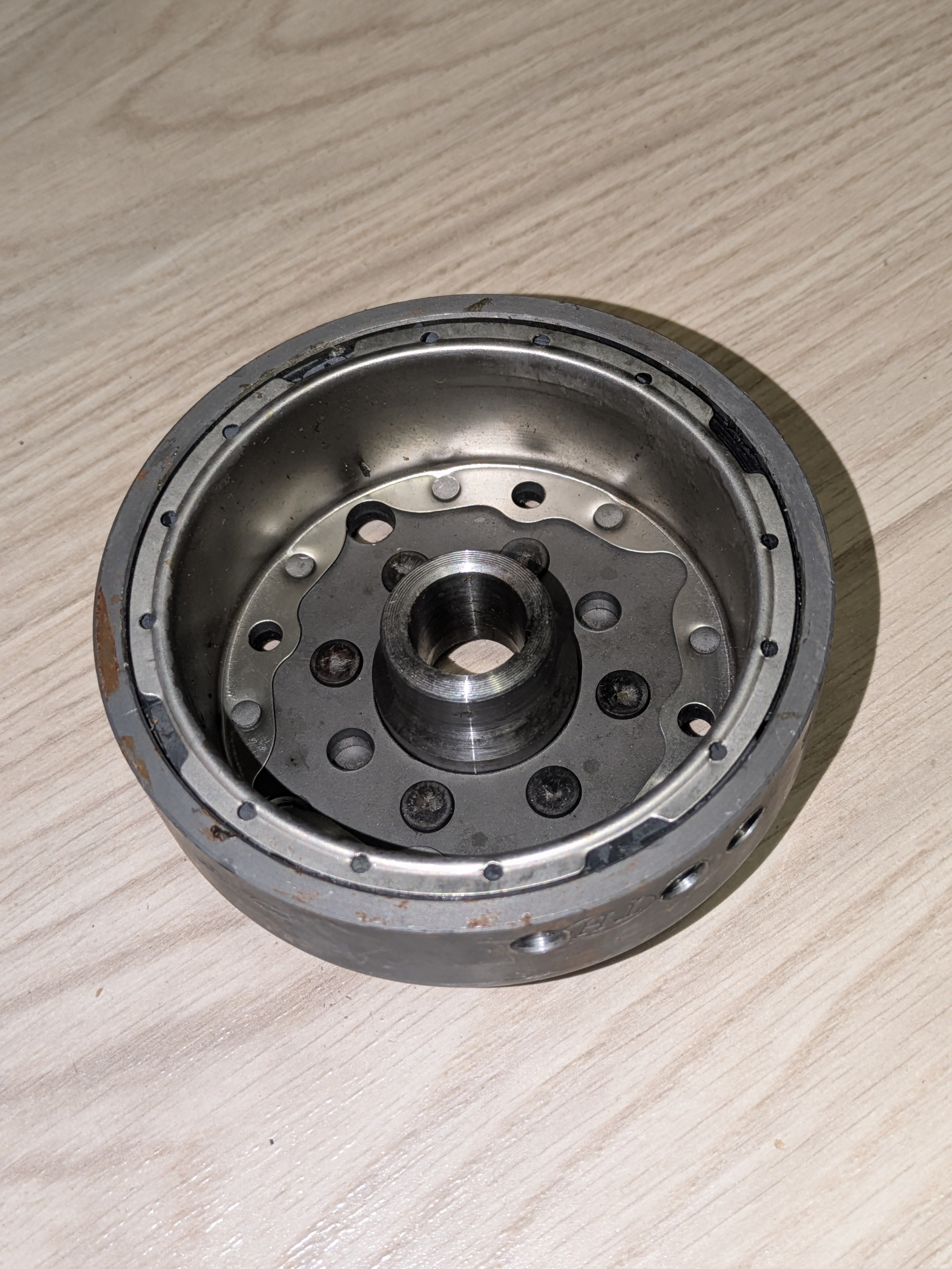 Vauhtipyörä - Lifan 125 - 140